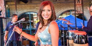 2011 Tejano Idol winner Ashley Borrero performs at 2015 TMA Fan Fair. (Bobby Villela/Bobby V Photography)