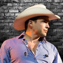 Bobby Pulido will perform a free concert at Festival de los Mavs on March 10 in Dallas, Tx. (Facebook)