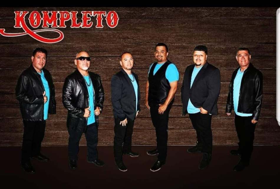 Grupo Kompleto Candid