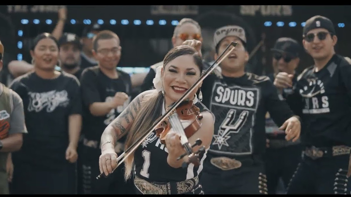 Mariachi Campanas de América Rally Spurs Fans with Wembanyama Anthem Ahead 