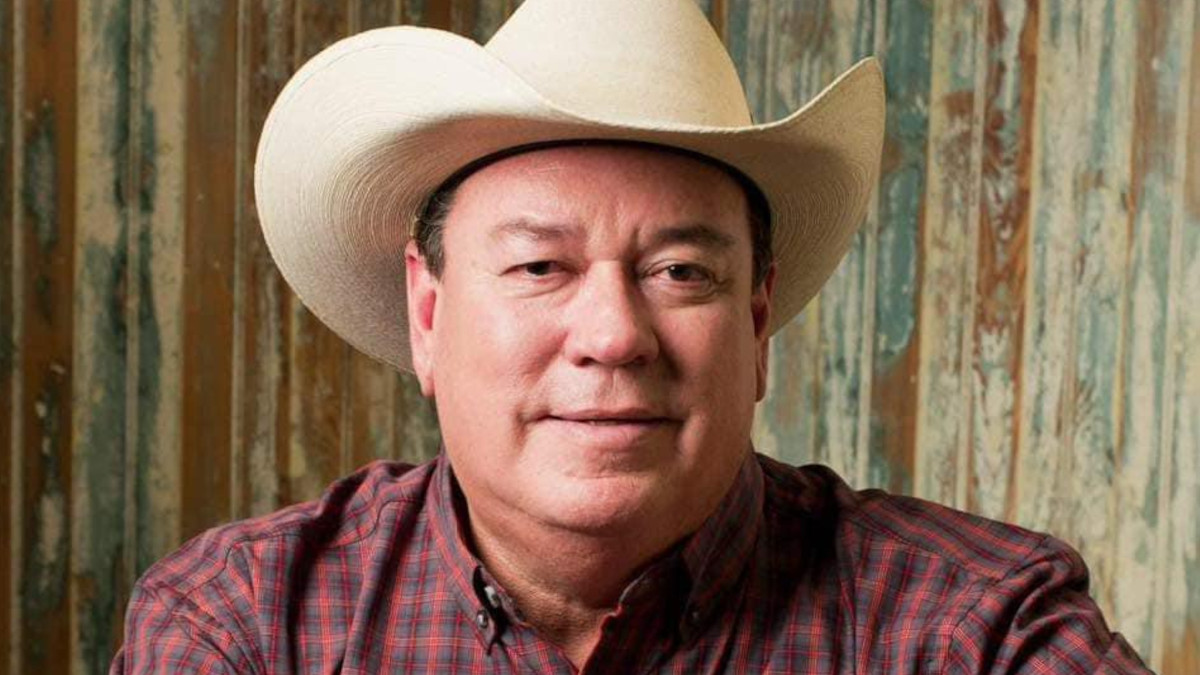 David Lee Garza to Celebrate Birthday Bash with Cash Giveaway at