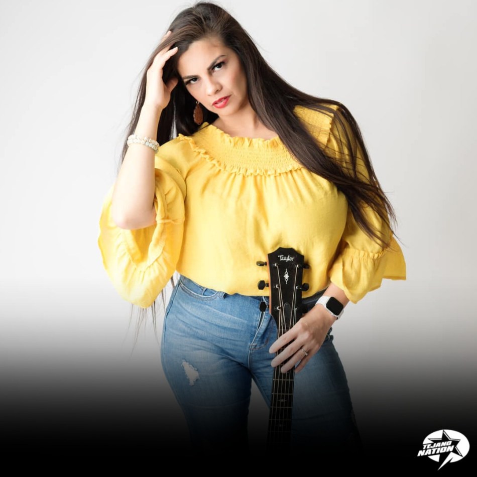 Lizz Garza, Lizz Y Fantazzia