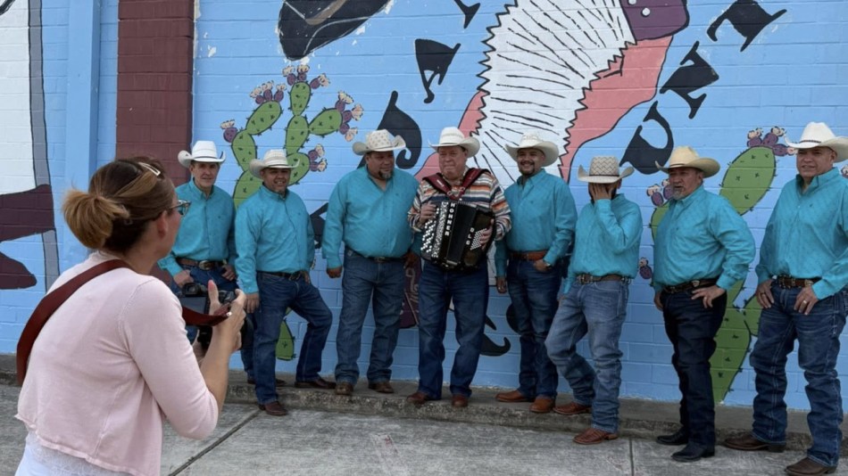 David Lee Garza Y Los Musicales