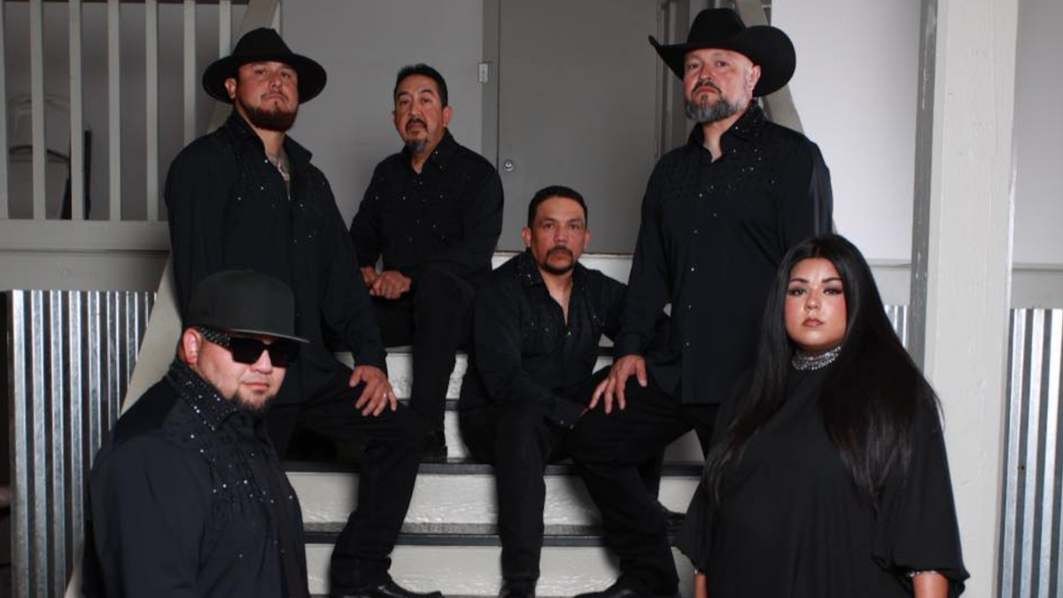 Grupo Entrego Releases Heartwarming ‘Aquí Estoy’ Video Featuring the Next G