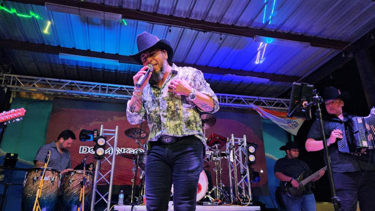 Partner Content - Domingo Elias 3Zero Teams With Grammy-Winning Talent for ‘Un Tequila y un D