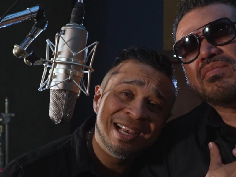 Siggno & Solido Unite for Powerful ‘Traté De Olvidarte, Hasta La Cima Del Cielo’ Video&nbsp;Premiere