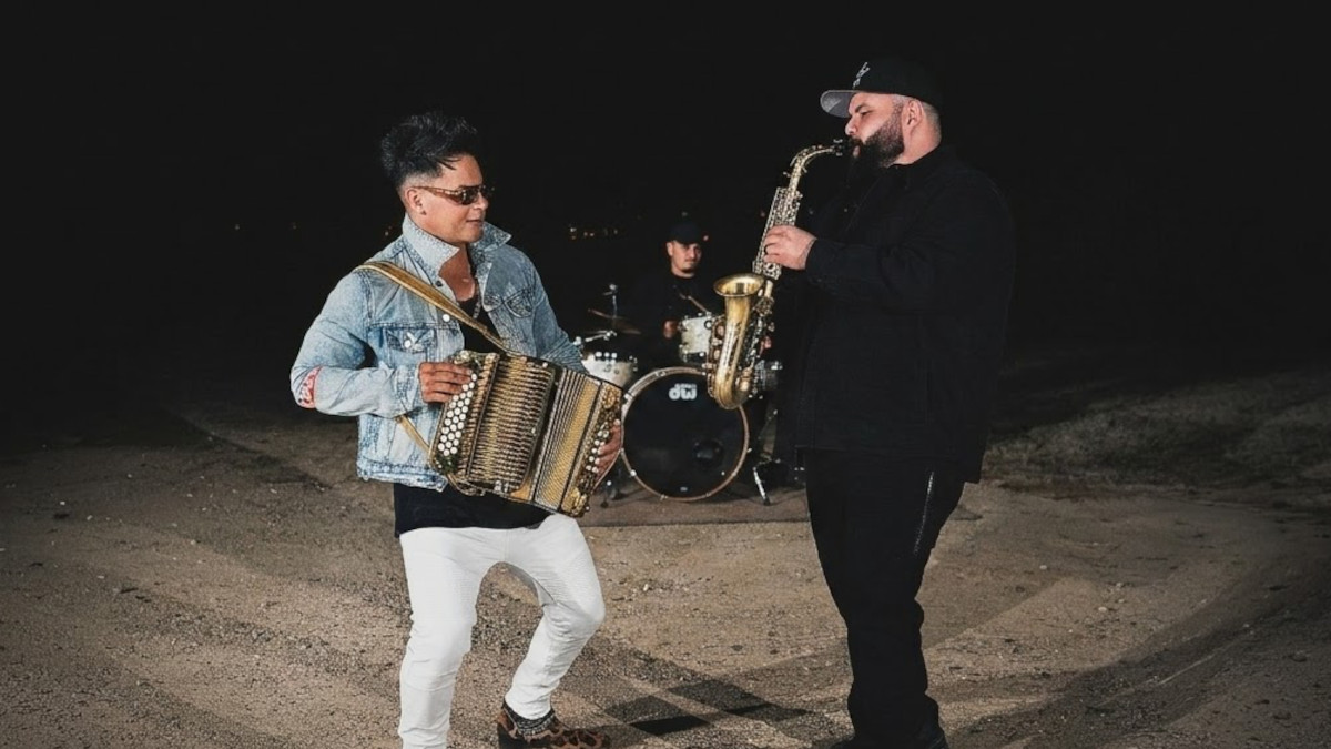 AJ Castillo Drops Cinco de Mayo-Ready Cumbia ‘¡Abre, Abre!’ Featuring Los M