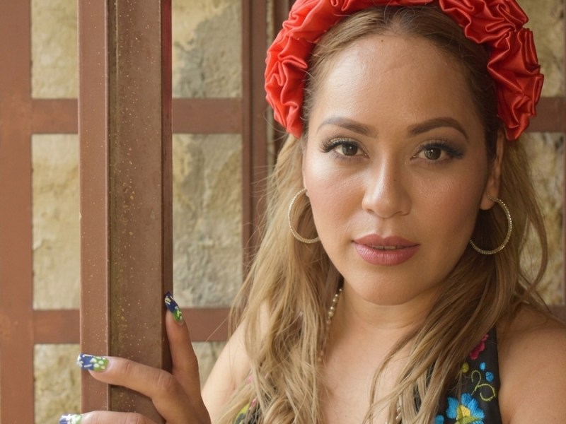 Erika Renée dedicates ‘Mi Linda Ilusión’ to all Mothers on this Mother’s&nbsp;Day
