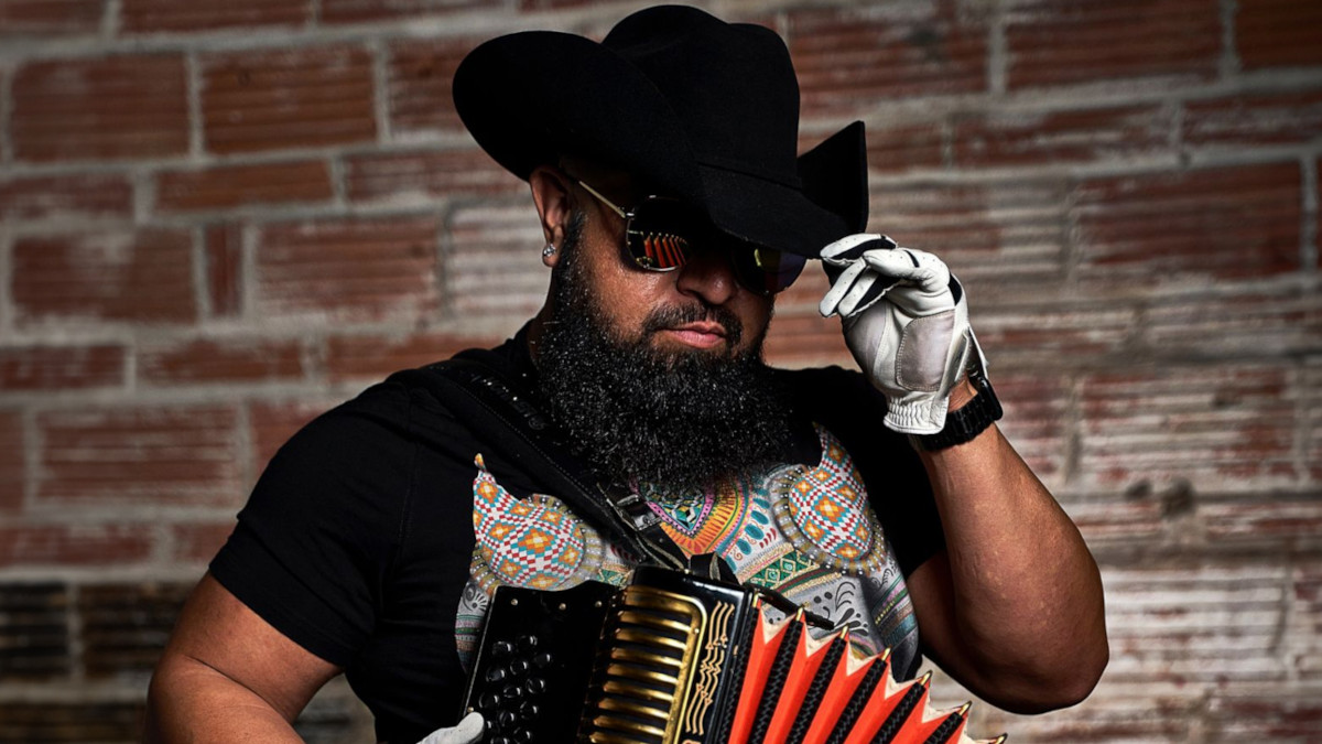 Sunny Sauceda Revisits His Legacy Hits on New Tejano Album ‘Studio Sessions