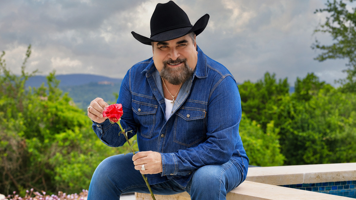 Ram Herrera enters a new era with first bilingual country single ‘Just One 